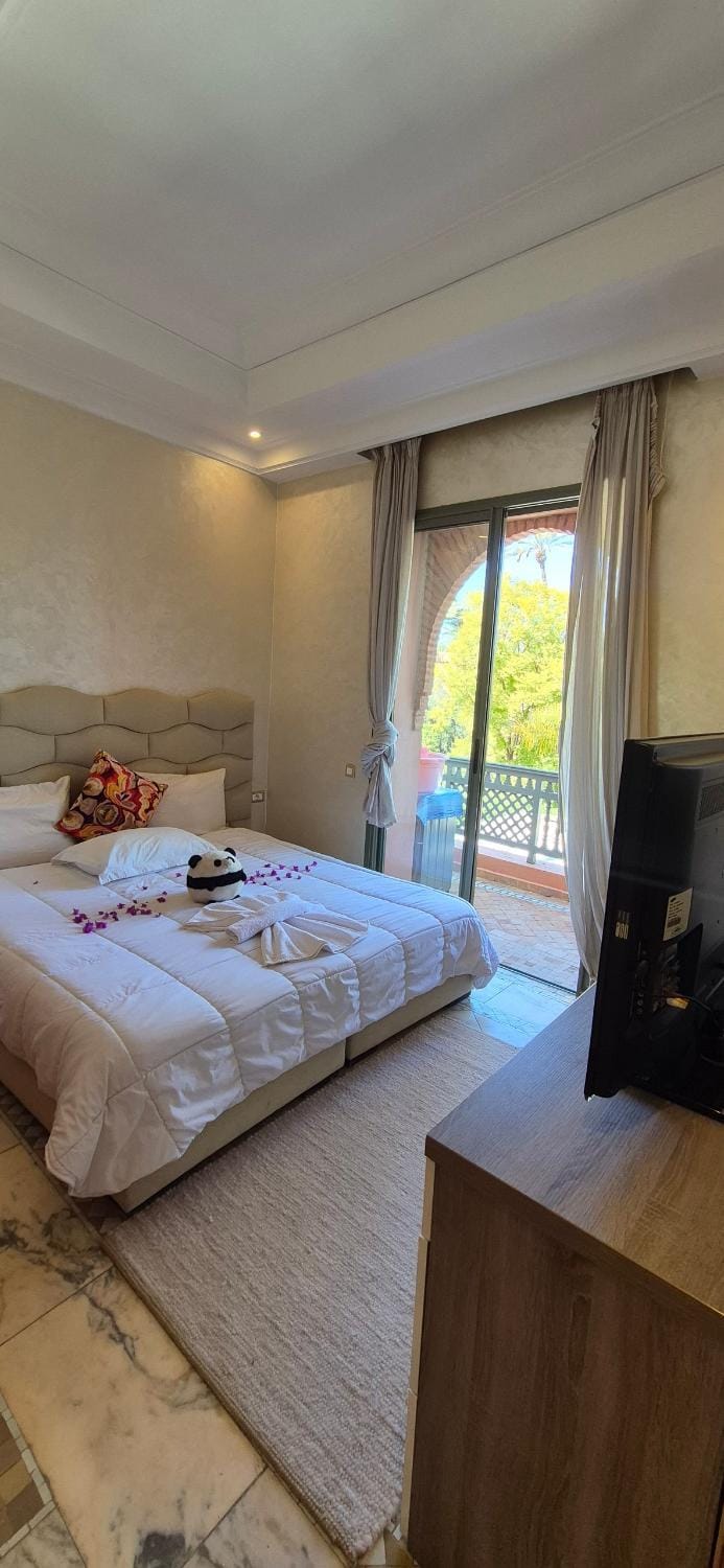 Luxe & calme Palmeraie terrasse piscine Apartment in Marrakesh
