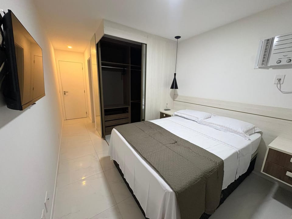 Bed, Bedroom, wardrobe