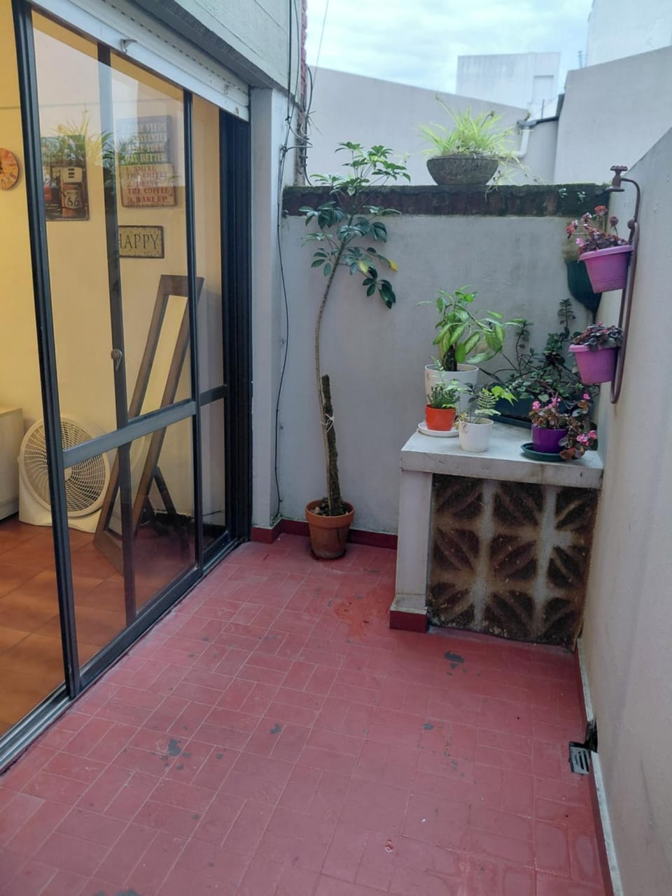 Departamento 1ambiente con patio zona Guemes Aldrey Apartment in Mar del Plata