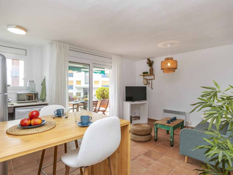 Apartamento Romántico en Tamariu, Terraza Privada, Playa a 150m, Wi-Fi Incluido - HISP-233-581 Apartment in Tamariu