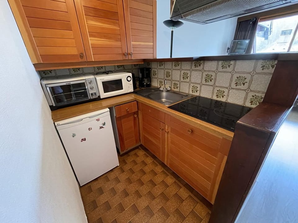 Studio Cosy avec Balcon au 2e Étage, Le Lioran - FR-1-787-147 Apartment in Auvergne-Rhône-Alpes