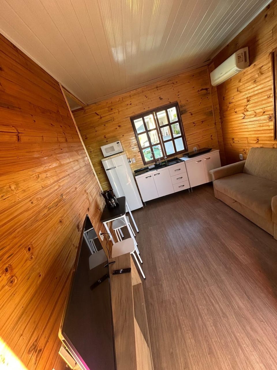 Chalé com piscina privativa House in Uruguay