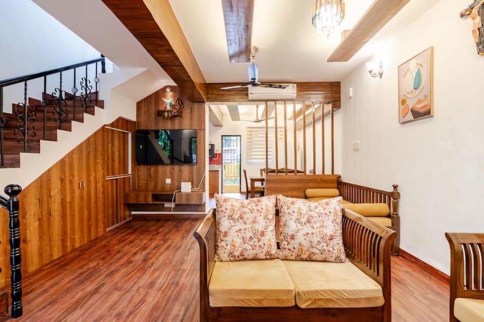TV and multimedia, Living room, Seating area