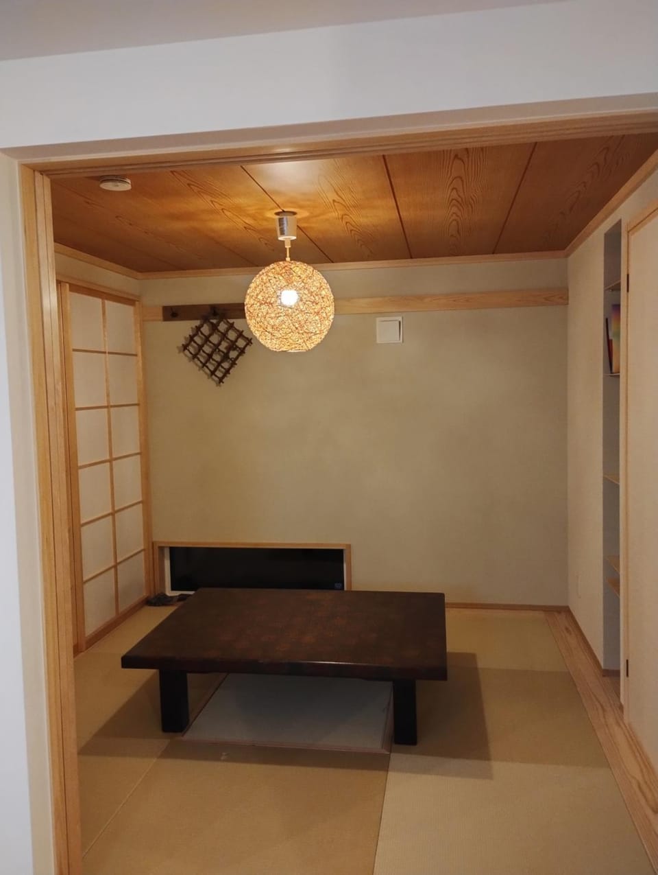Guesthouse Oomiyabase25 大宮基地 別荘新館 Vacation rental in Chiba Prefecture