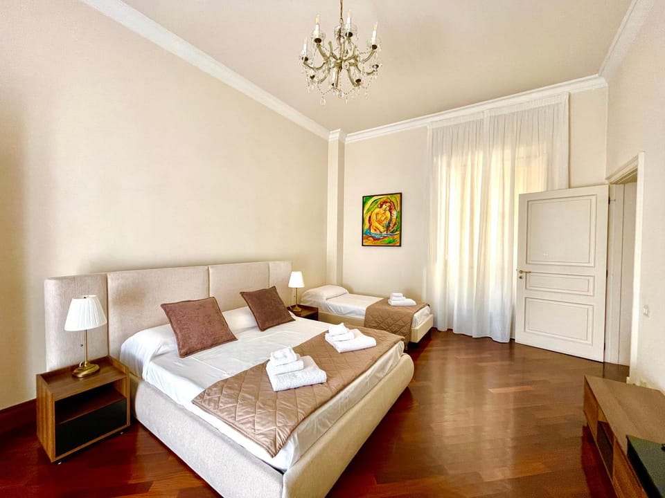 Bed, Balcony/Terrace, Photo of the whole room, Bedroom, towels, wardrobe
