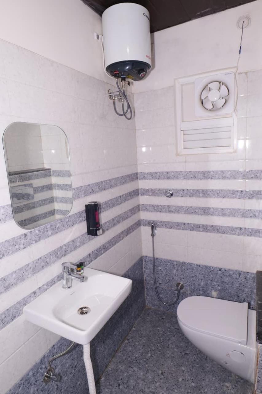 Vaishnavi Grand Bed and Breakfast in Varanasi