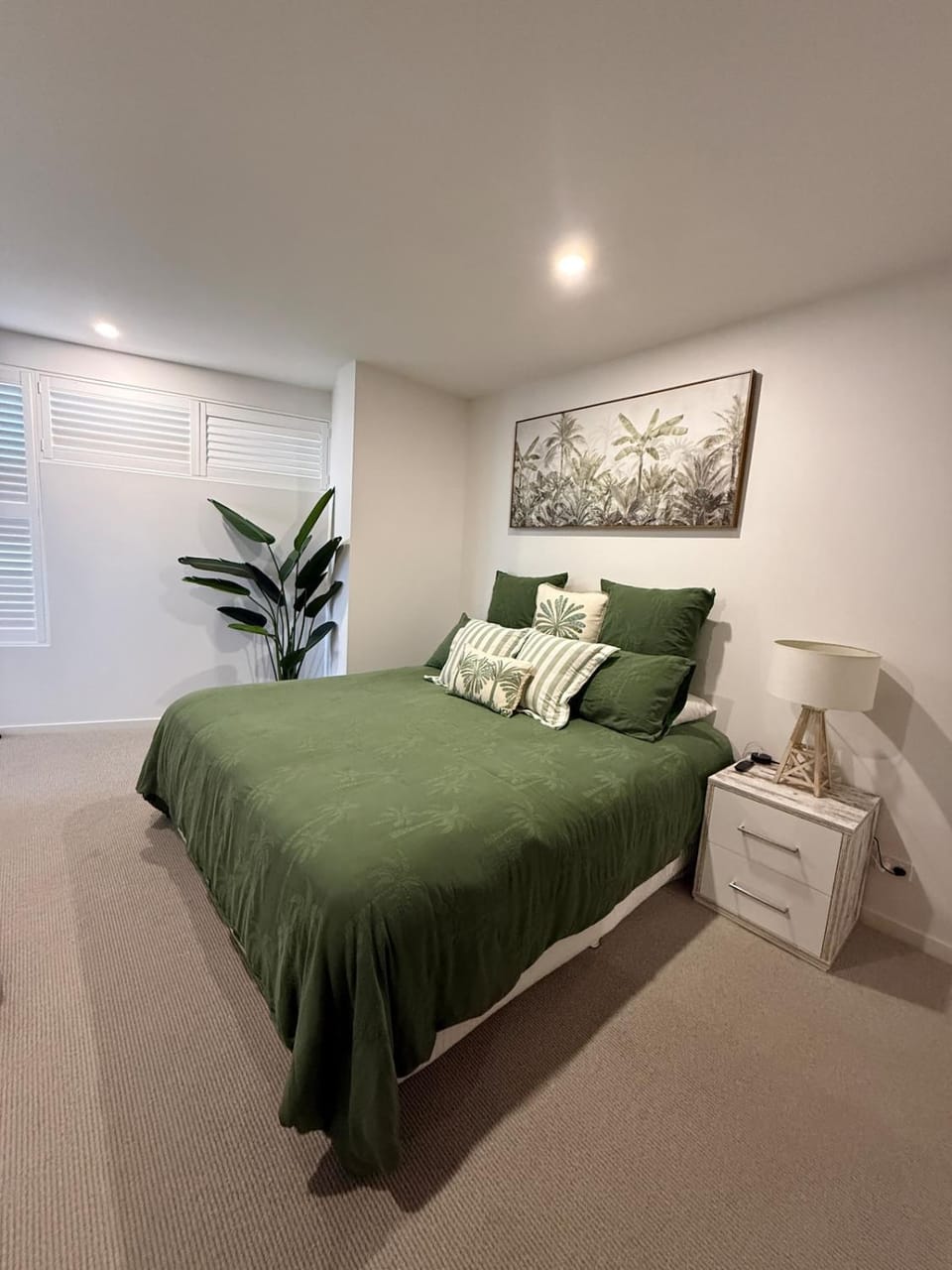 Shower, Toilet, Bathroom, TV and multimedia, Bedroom, Sea view, hair dryier, storage, air conditioner