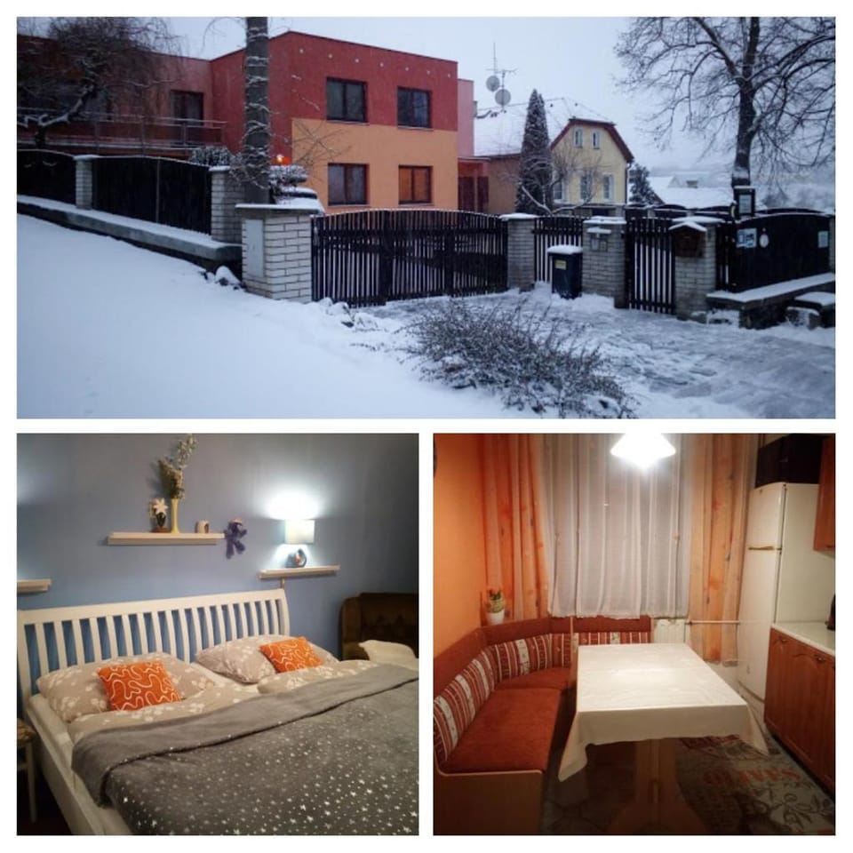 Facade/entrance, Winter, Kitchen or kitchenette, Bedroom