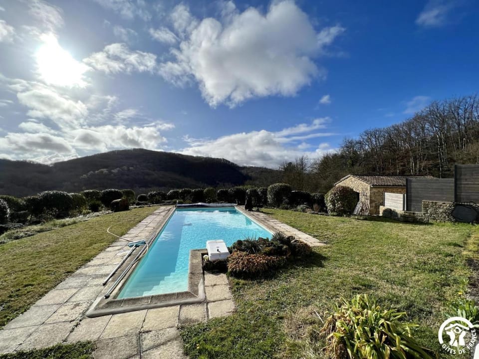 L'echappée nature le grand gîte House in Occitanie
