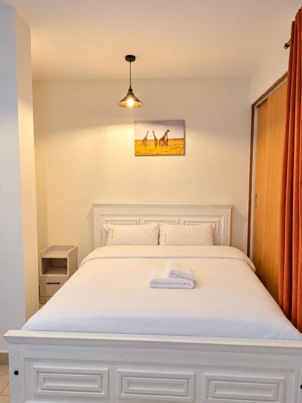 Legatus Cozy Studios 2 - Racecourse Ngong Road Apartment in Nairobi County