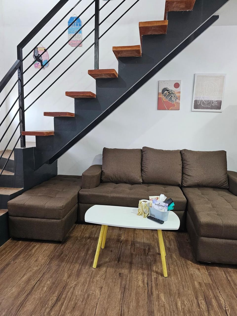 Affordable 2BR family staycation near Tagaytay House in Nasugbu