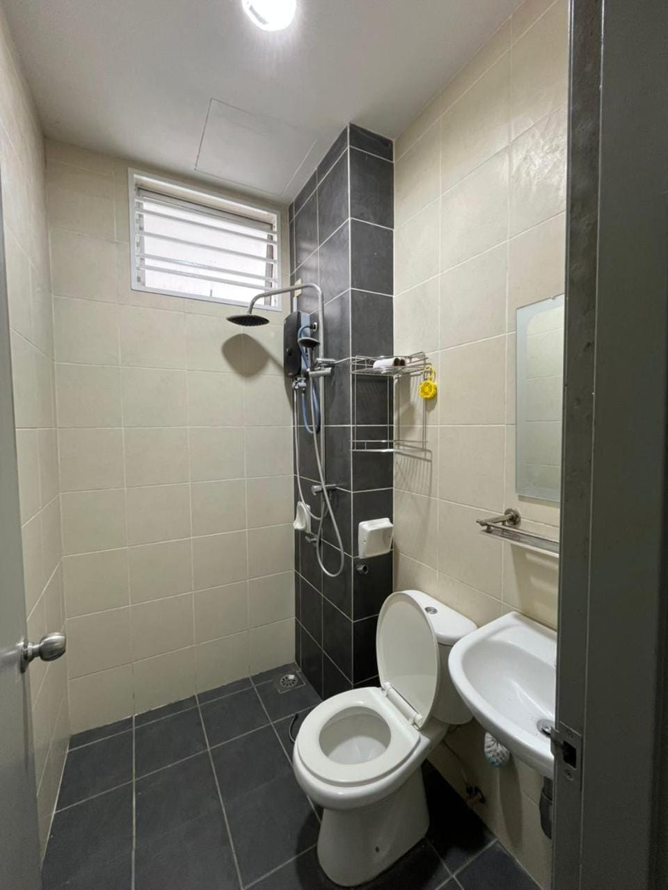 Nadira Musllim Homestay Puncak Alam - Close to UiTM House in Selangor, Malaysia
