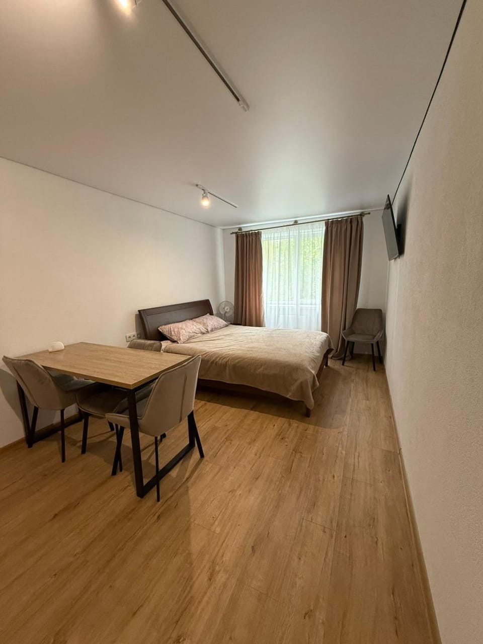 Апартаменти поруч МІСЬКА ЛІКАРНЯ Apartment in Ukraine