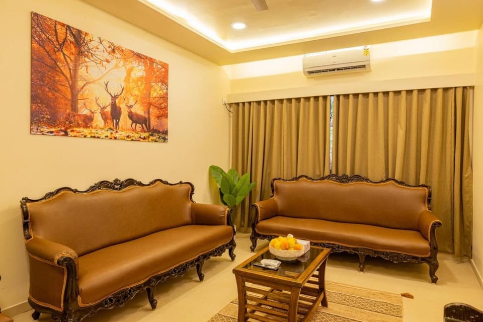 The Woodlands House Apartment in Mumbai