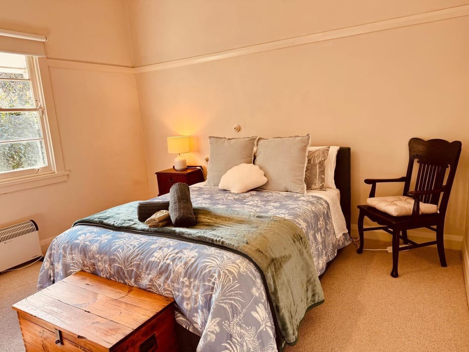 Historical Hundleby Cottage - Walk to Town House in Katoomba
