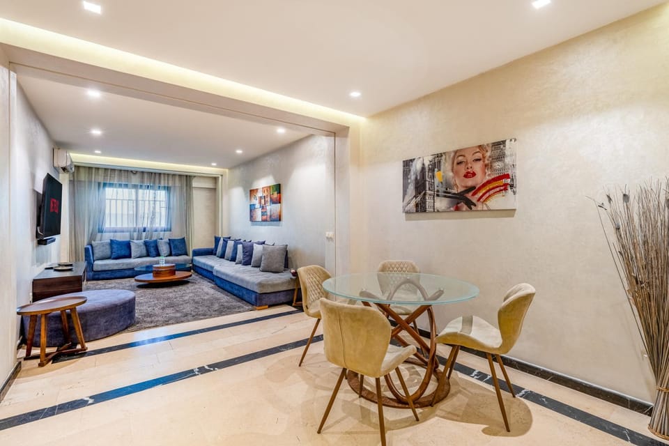 TV and multimedia, Living room, Photo of the whole room, Seating area