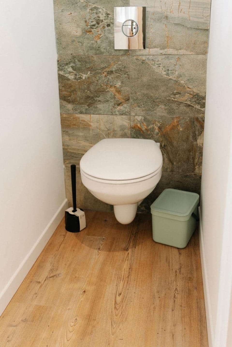 Cottage Nature Côte d 'Azur House in Besse-sur-Issole