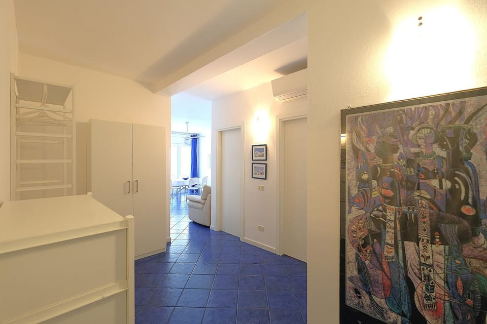 3 CAMERE 6 POSTI LETTO 30m DAL MARE PIAZZA AURORA Apartment in Lido di Jesolo