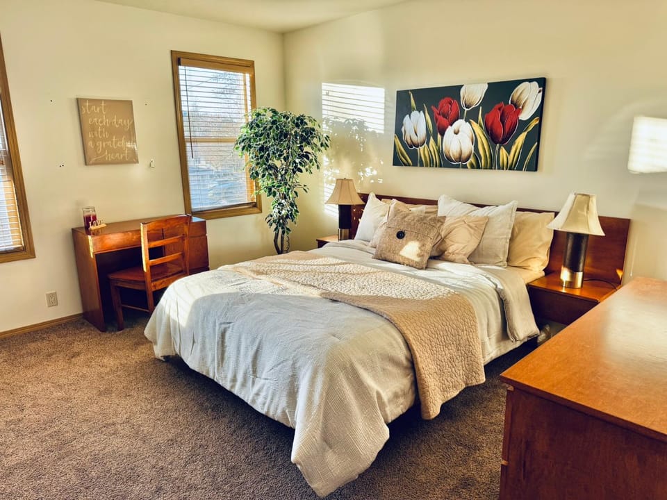 Unwind at a Charming Downtown Coeur d Alene Oasis House in Coeur dAlene