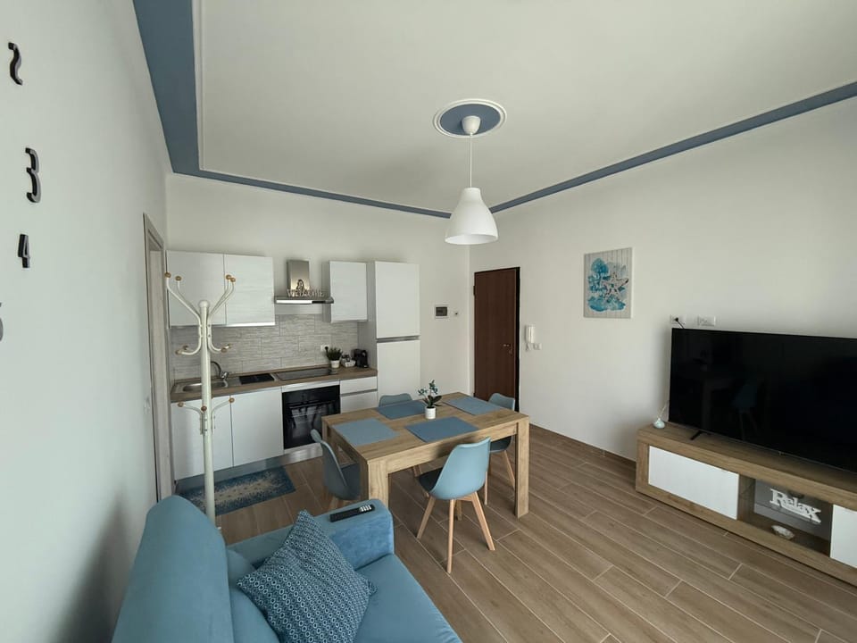 Living room, kitchen