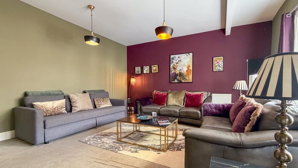 Living room, Seating area