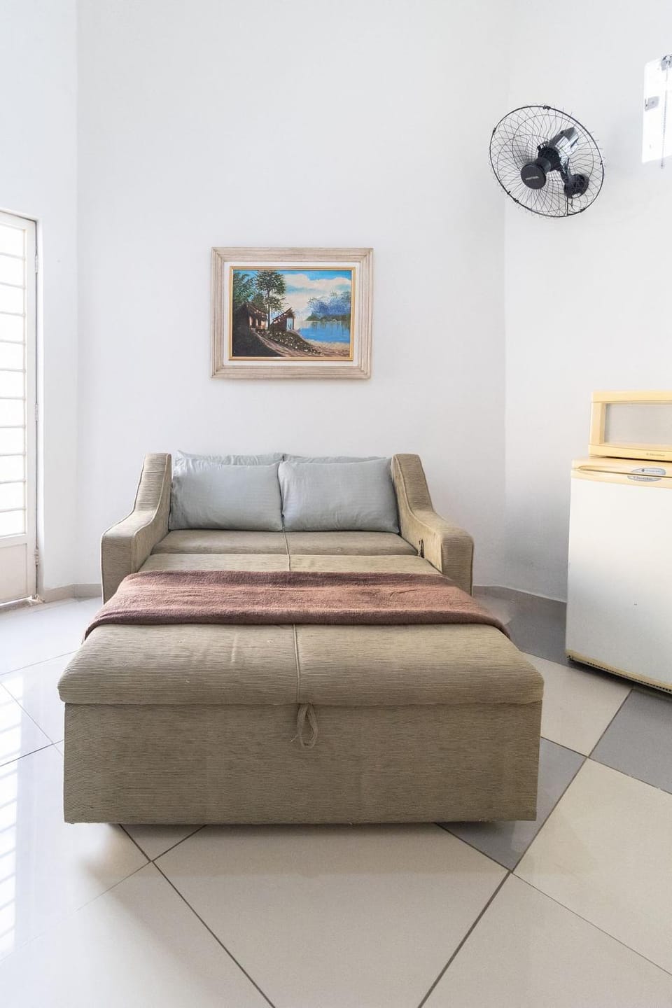 Loft c/Ar cond. no Santa Efigênia - px reg hospit House in Belo Horizonte