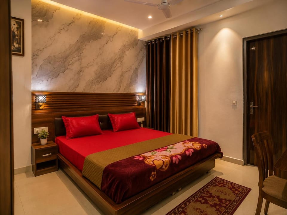 Bed, Bedroom
