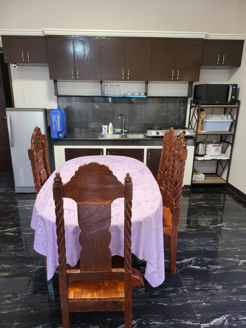 Kame House fully furnished 1 bedroom Apartment in Las Pinas