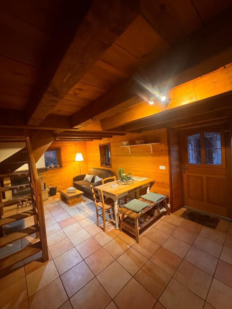 Dining area, fireplace, fireplace