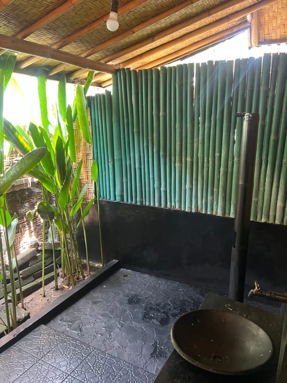 Tiki town Bed and Breakfast in Pemenang