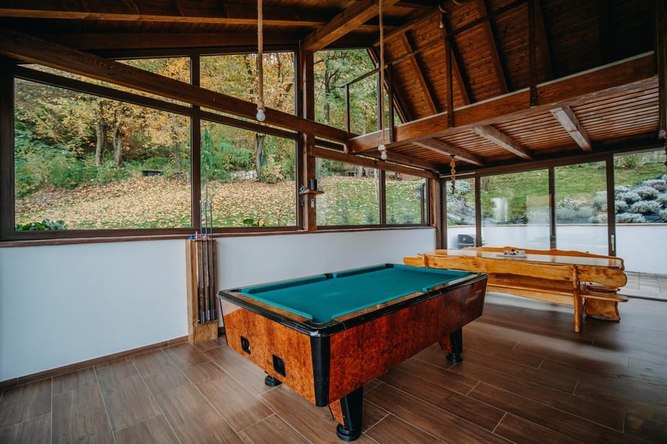 Billiard