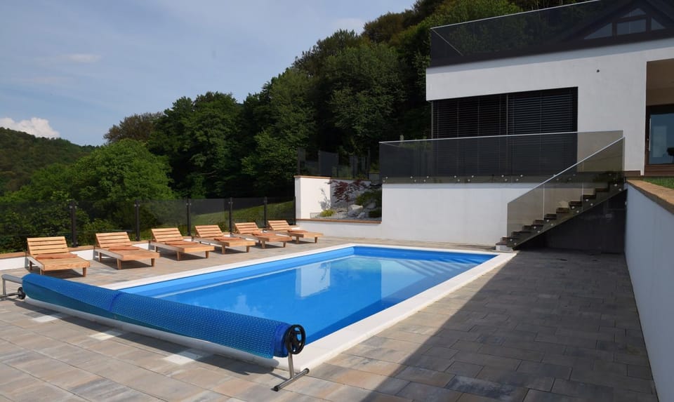 Property building, View (from property/room), Garden view, Mountain view, Swimming pool