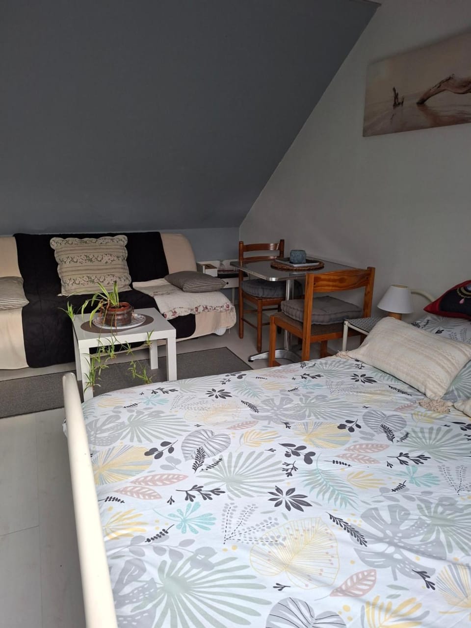 Chambre à l étage chez un particulier Vacation rental in Centre-Val de Loire