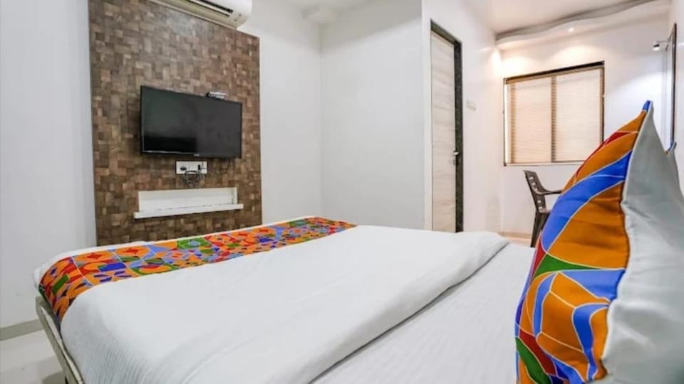 Hotel Krishna Inn Hotel in Thane