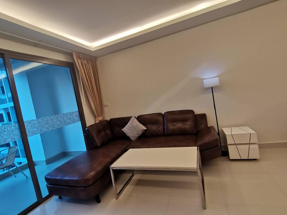คลับรอยัล2bed Apartment in Pattaya City