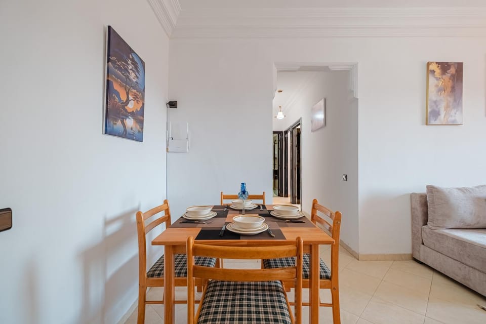 Appartement 2 chambres avec terrasse ensoleillée Apartment in Marrakesh