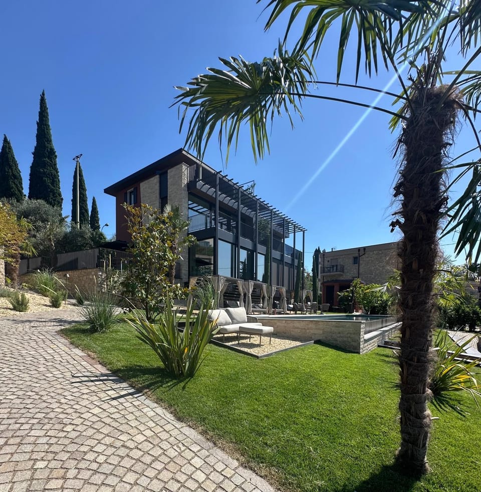 Property building, Garden