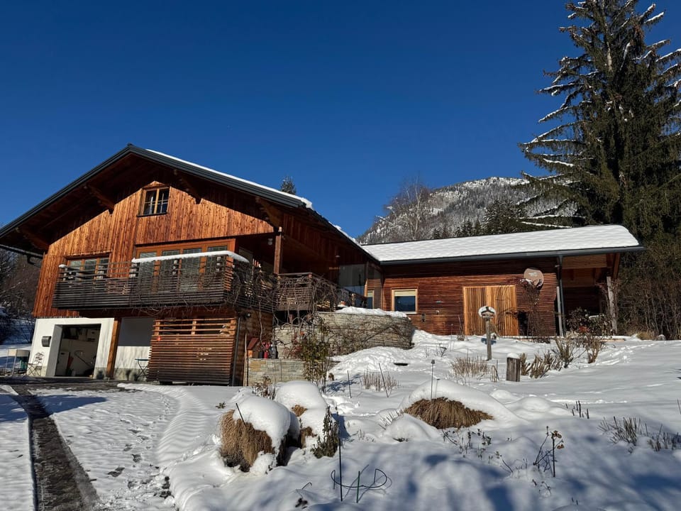 Property building, Winter