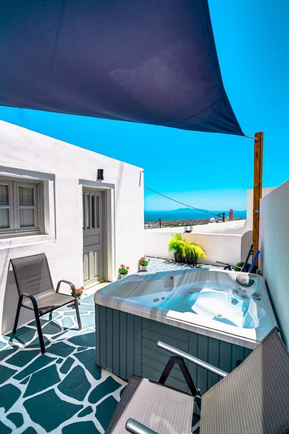 View (from property/room), Balcony/Terrace, Pool view