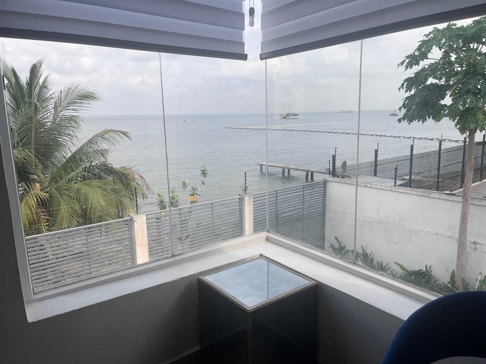 Day, Natural landscape, View (from property/room), Lake view, River view, Sea view