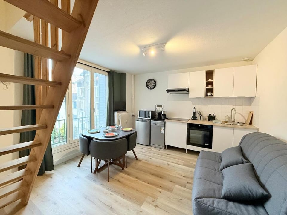 Duplex confortable 2 people - Thermal Baths, Nature and Skiing Apartment in Auvergne-Rhône-Alpes