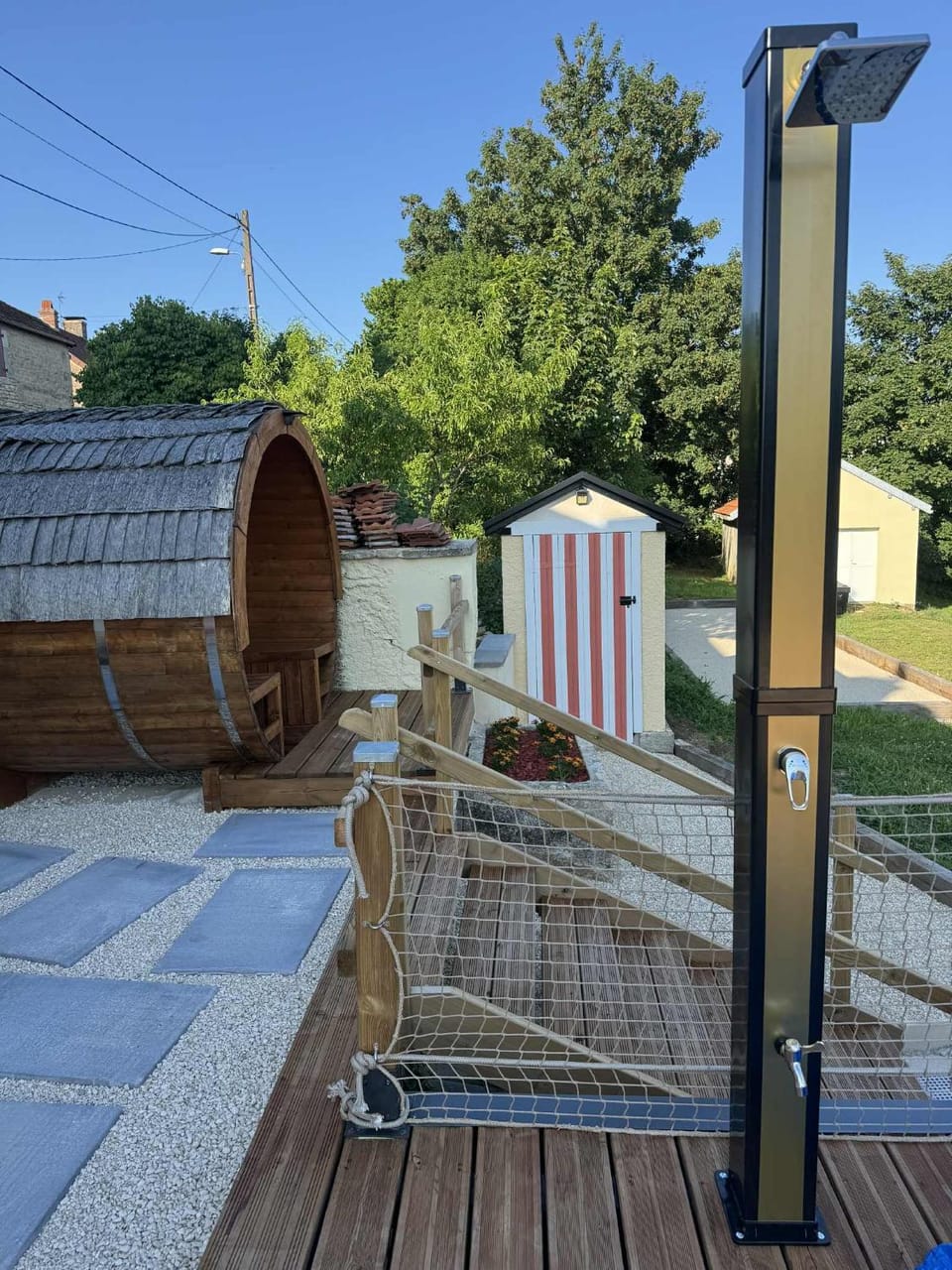 Insolite, Familial en 3 étoiles, Truffe et Spa House in Bourgogne-Franche-Comté
