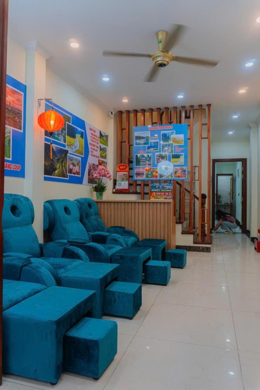 Seating area