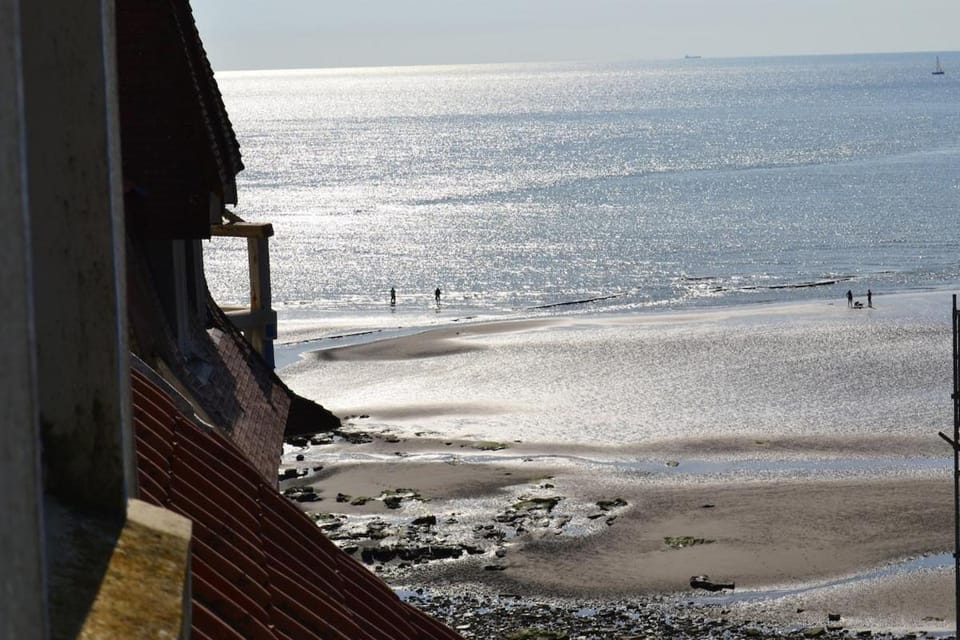 Vue mer, Appartement Cosy, Plage à 20 m Apartment in Ambleteuse