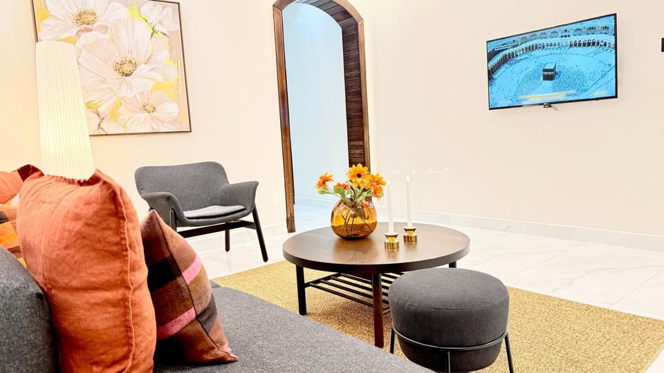 APT 5 Al Munawarah Suites Apartment in Medina