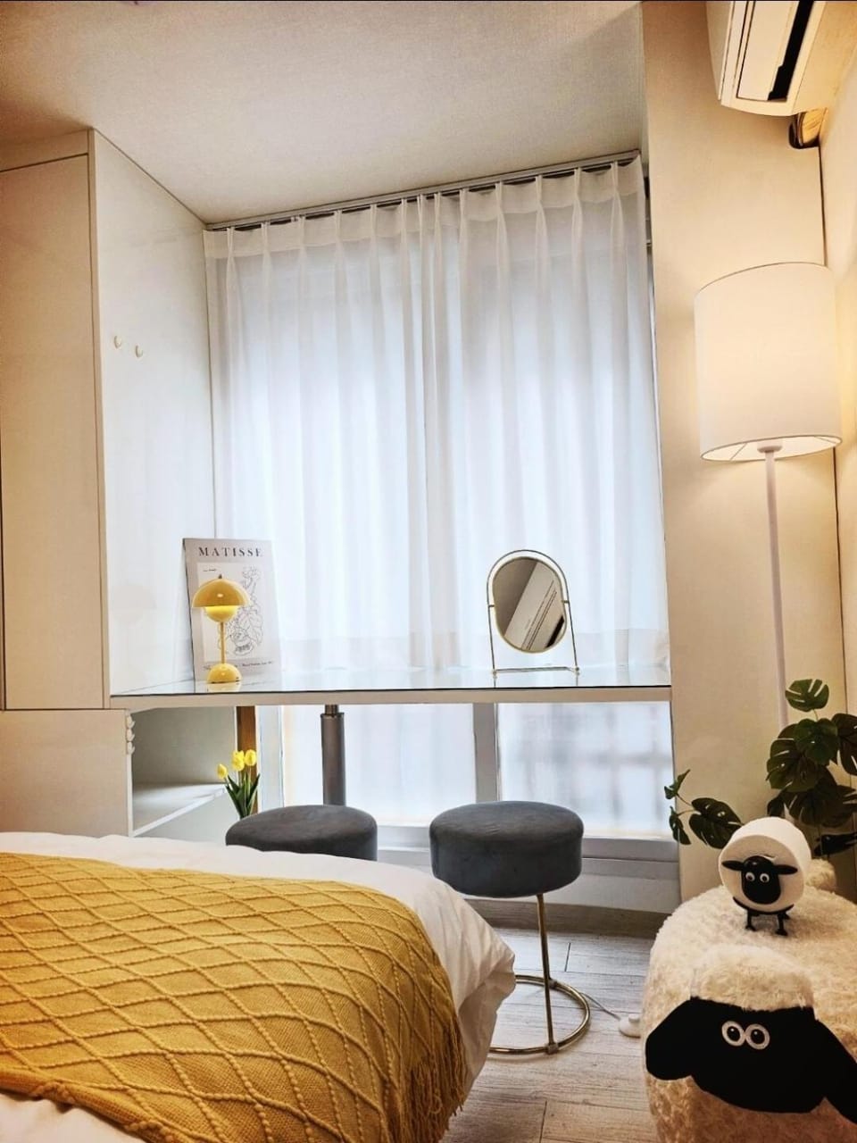 CozyNest Apartment in Seoul