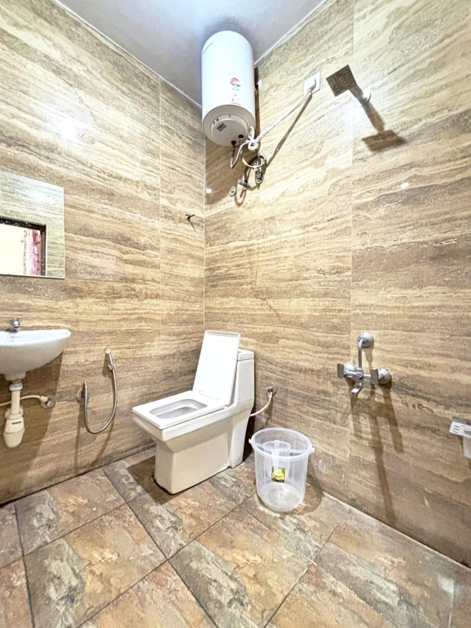 Pinkline service apartment by LUXE Apartment in Mysuru