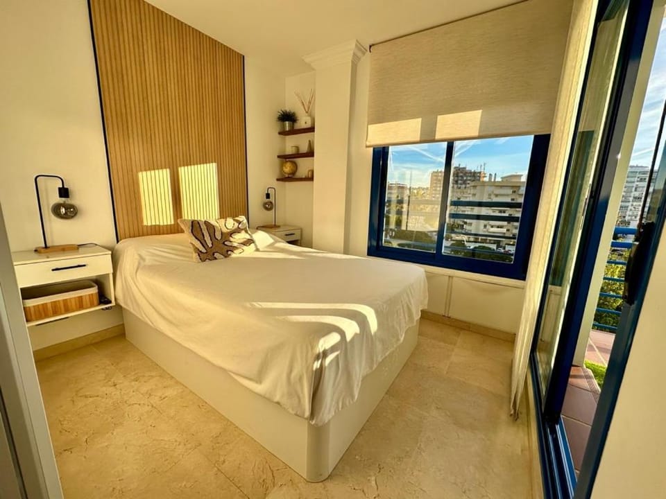 Bedroom, Sea view