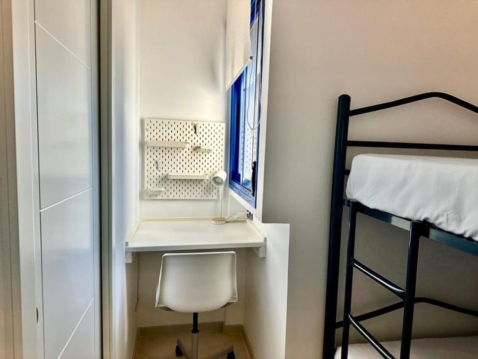 bunk bed