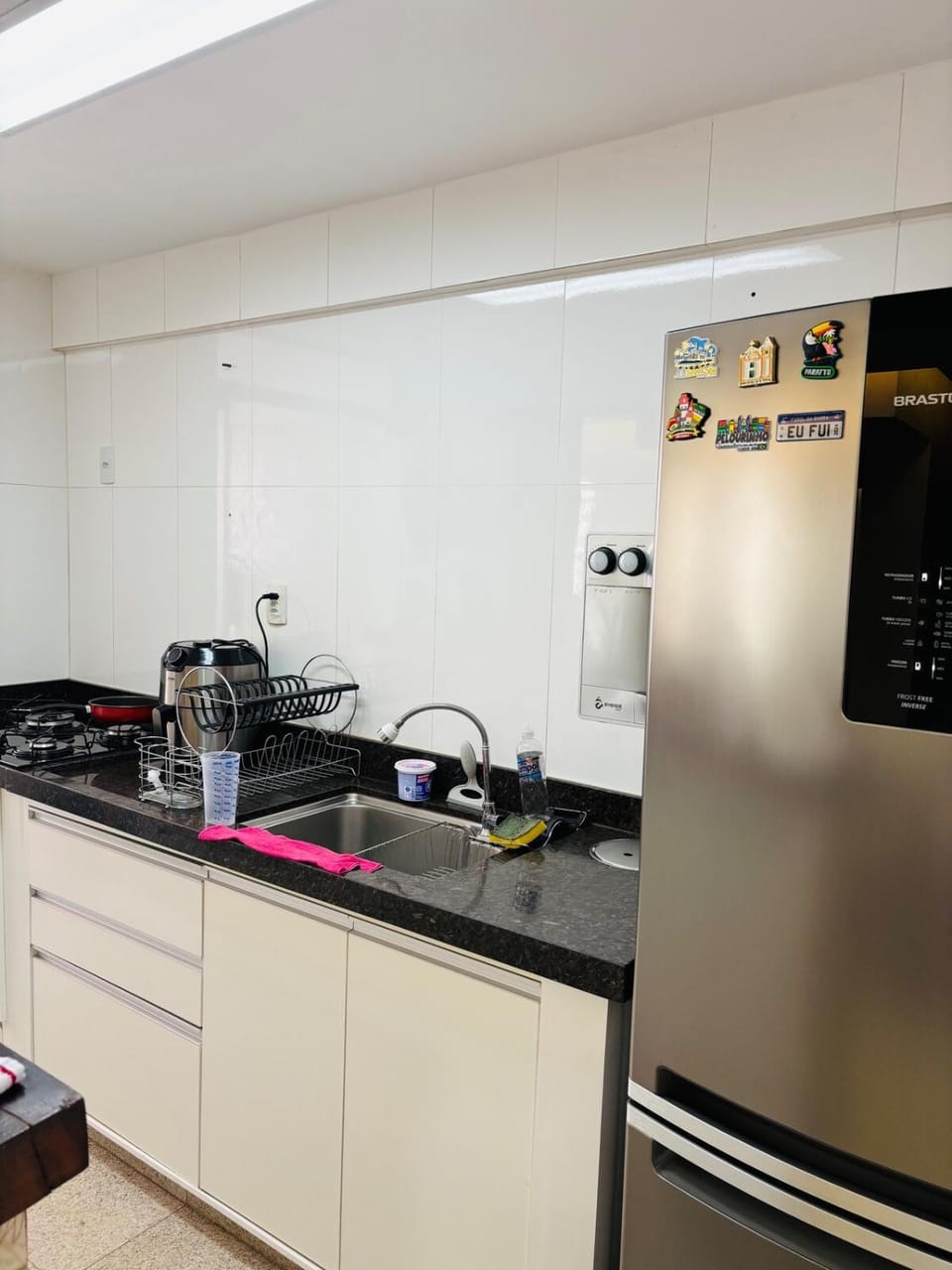 Sunflower Apartment Apartment in Goiania